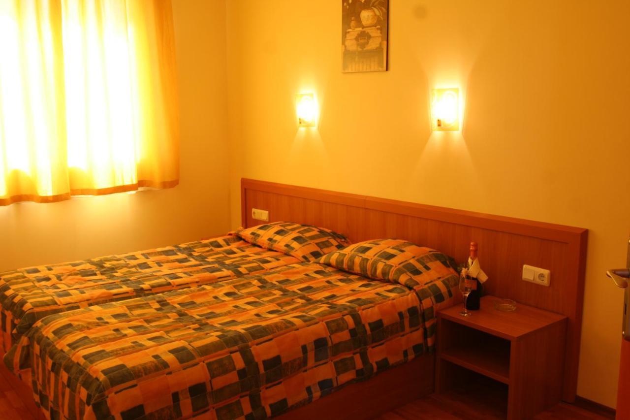 Joya Park Apartments Златни пясъци Екстериор снимка