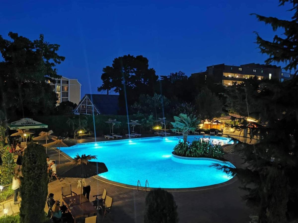 Joya Park Apartments Златни пясъци Екстериор снимка