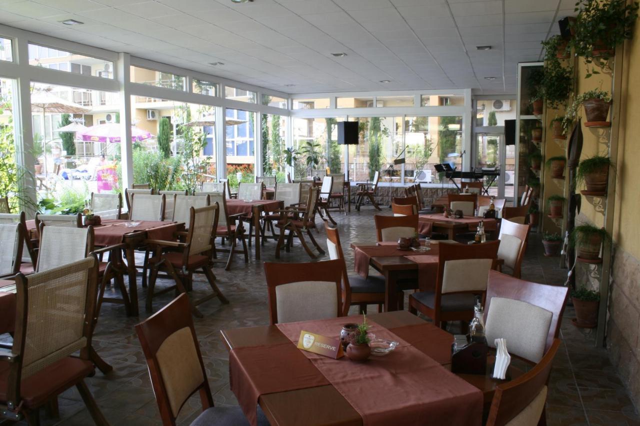 Joya Park Apartments Златни пясъци Екстериор снимка